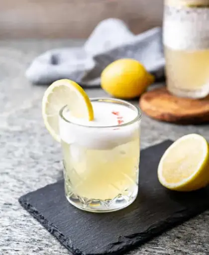 [BL6373] BB Whiskey Sour Cocktail